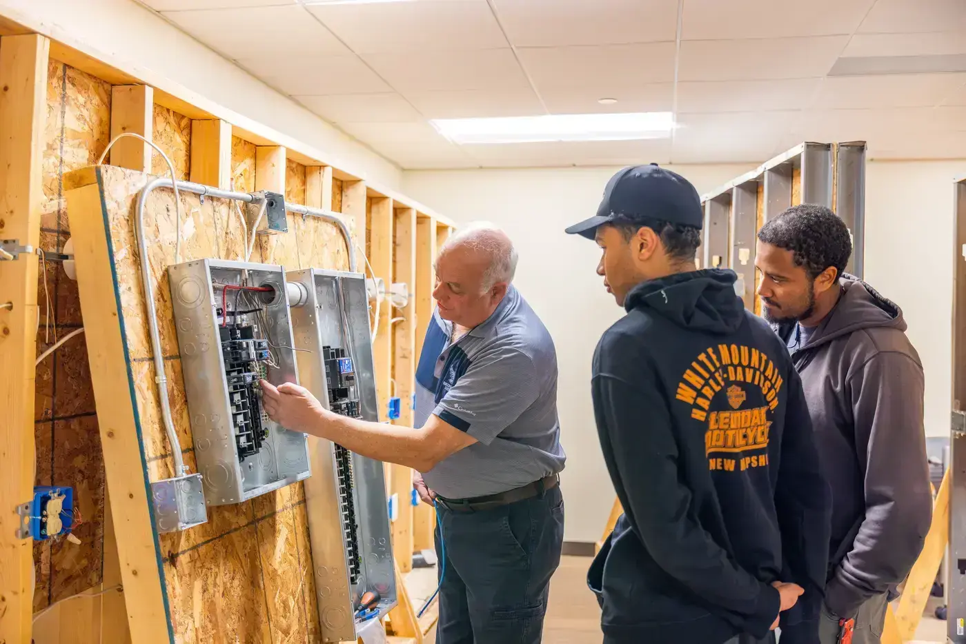 RWU EXT Trades Electricians